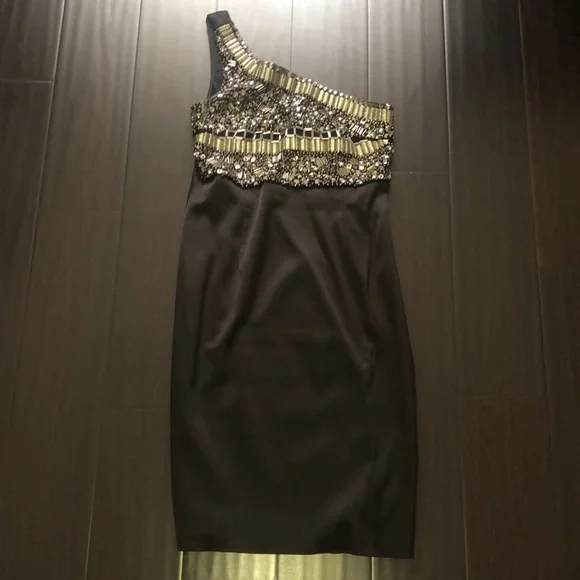 midi dresses long sleeve Ever-Pretty Inclusive Plus Size Glitter V-Neck Pleated Long Sleeve Midi Summer Formal Wedding Guest Dress